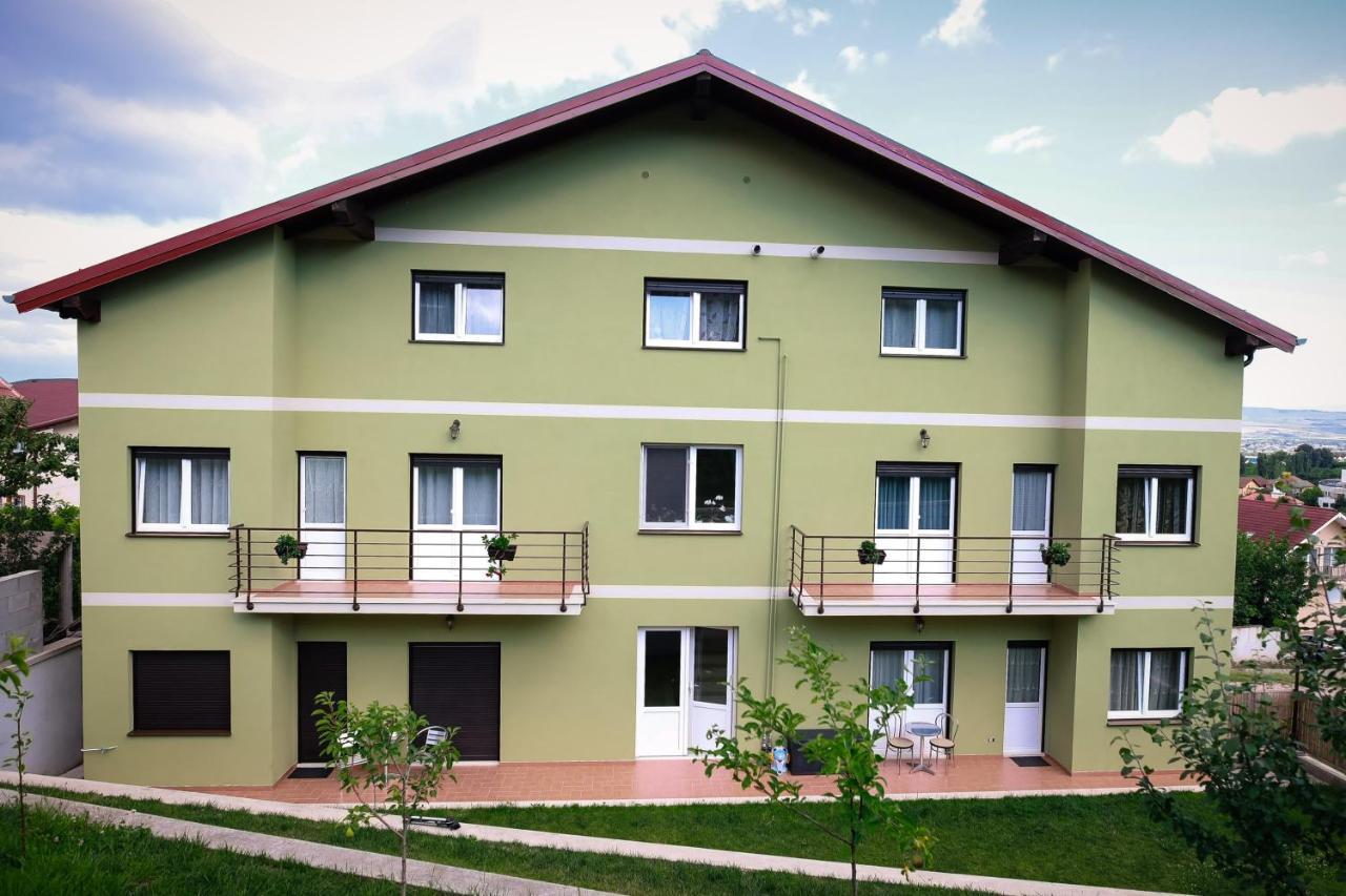 Green House Alba Iulia Exterior foto